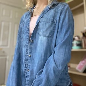 💙Abercrombie and Fitch Denim Jacket💙 SUPER SOFT!